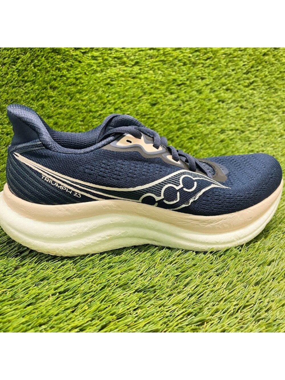 Saucony Triumph 23 Womens Size 8 Blue Beige Athletic Running Shoes Sneakers